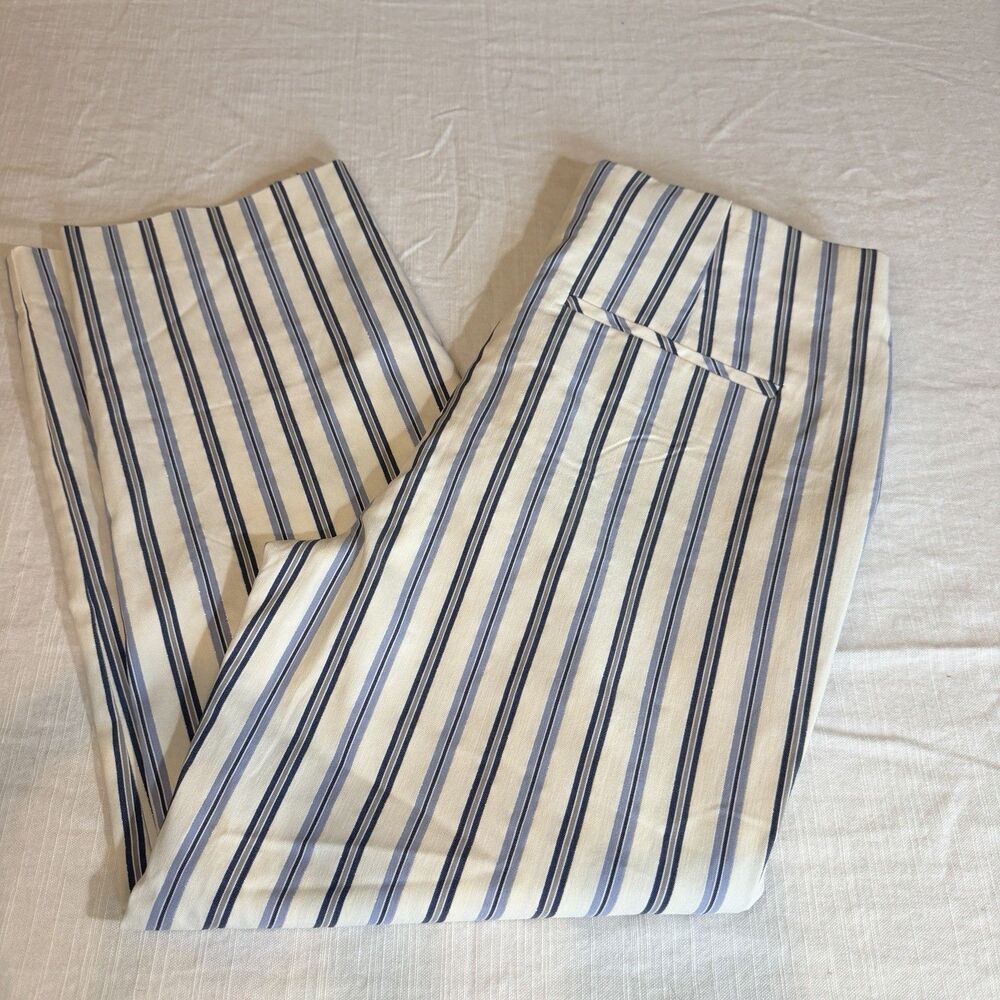 Chico's Crop Pants Capris Women's Size 8 Blue White Striped Metallic Straight - Picture 10 of 11